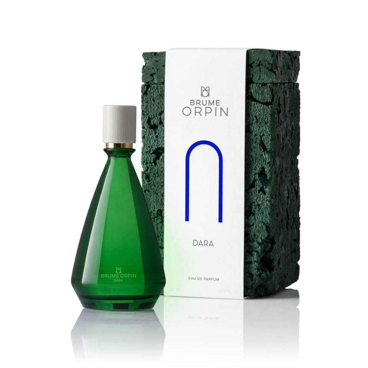 Le flacon du parfum Dara avec son coffret